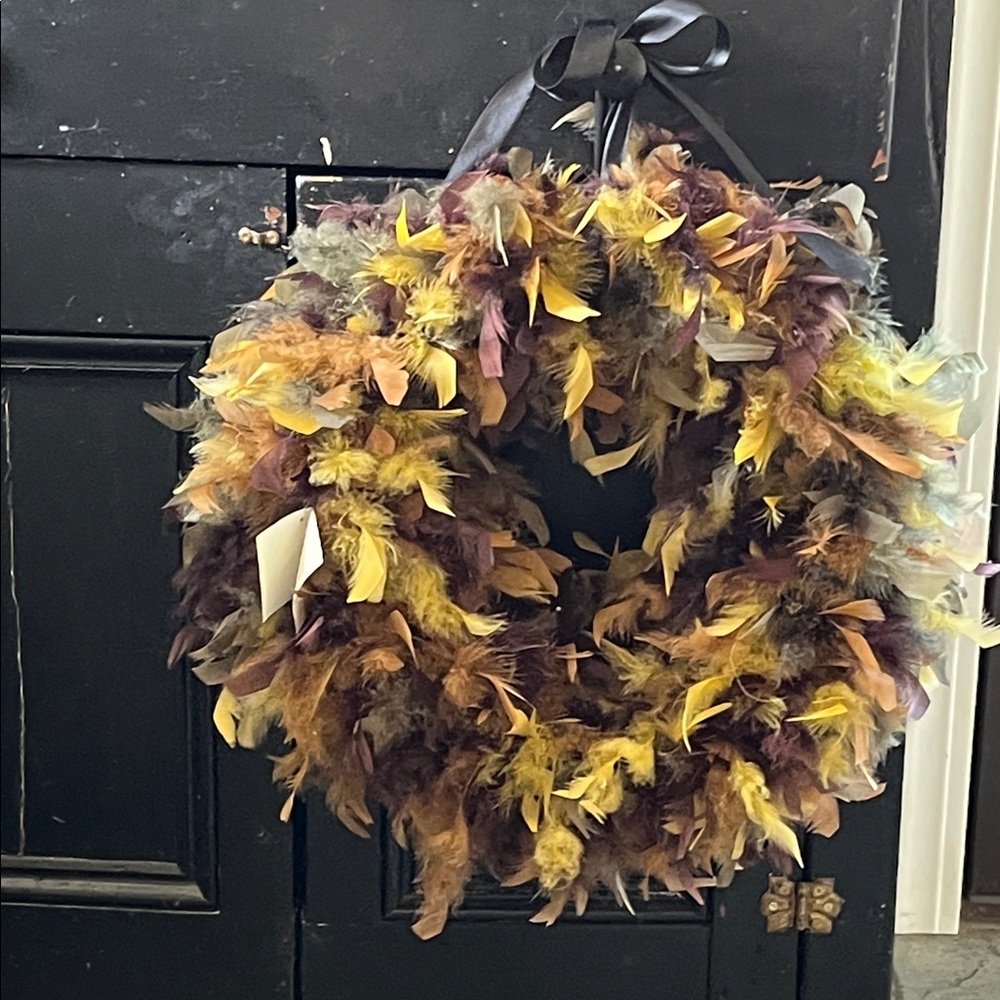 KATHRYN CLARKE Large Feather Wreath - Picture 5 of 12